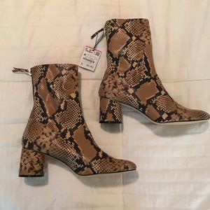Zara Snake Boots - Size 9- NWT $90